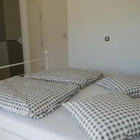 Holiday home Paradise Vrbnik (Primorje-Gorski Kotar)